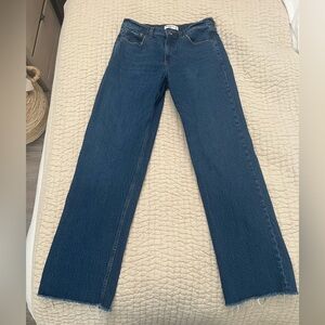 ABERCROMBIE & FITCH BAGGY LOW RISE JEANS - 28L